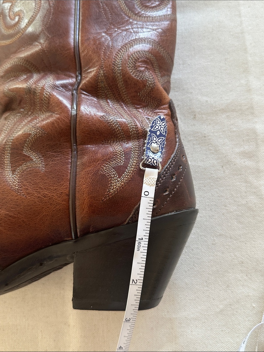 Ariat Heritage Embroidery Snip Toe Cowboy Boots - Picture 10 of 15